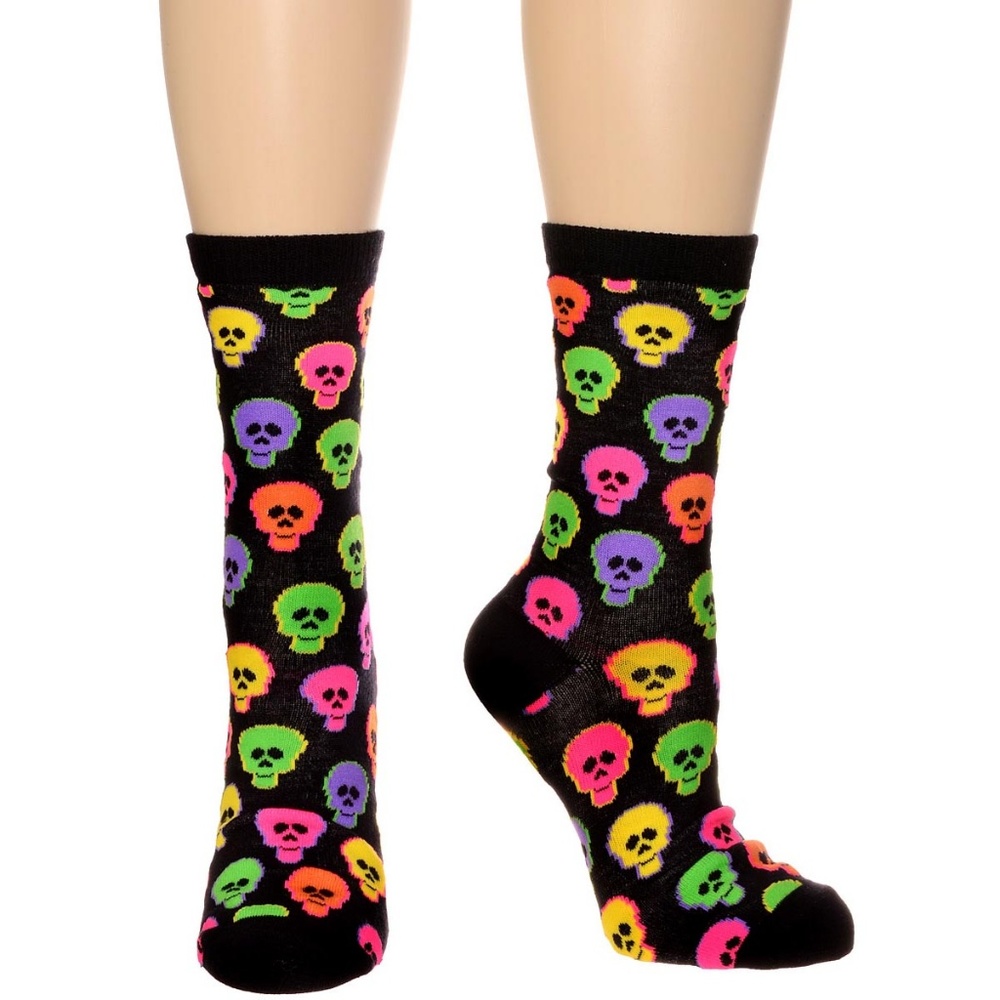 NEW Candy Skulls Crew Socks Punk Goth Halloween - Picture 2 of 2